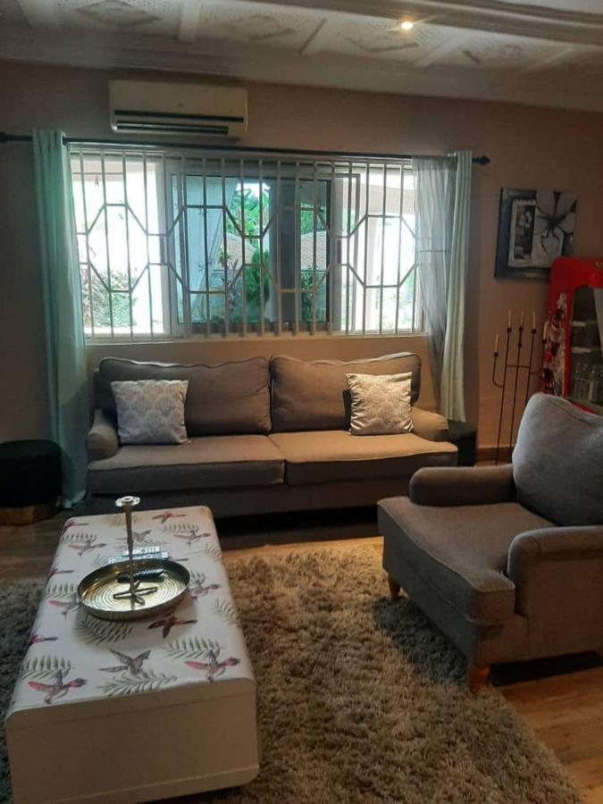 Nana Adu Guest House Koforidua Экстерьер фото