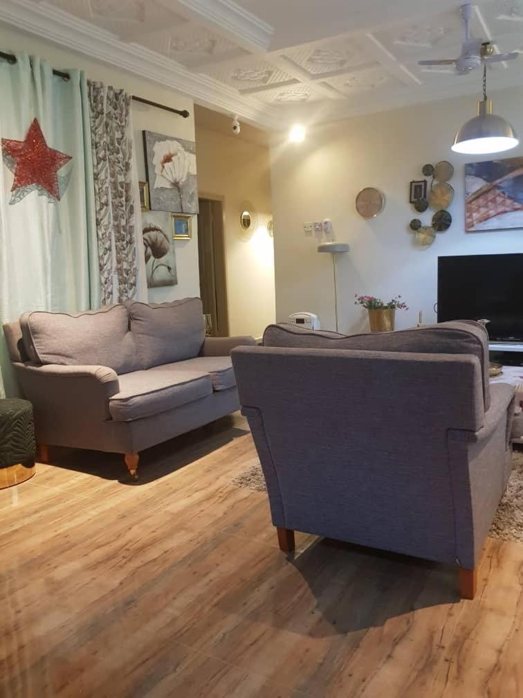 Nana Adu Guest House Koforidua Экстерьер фото