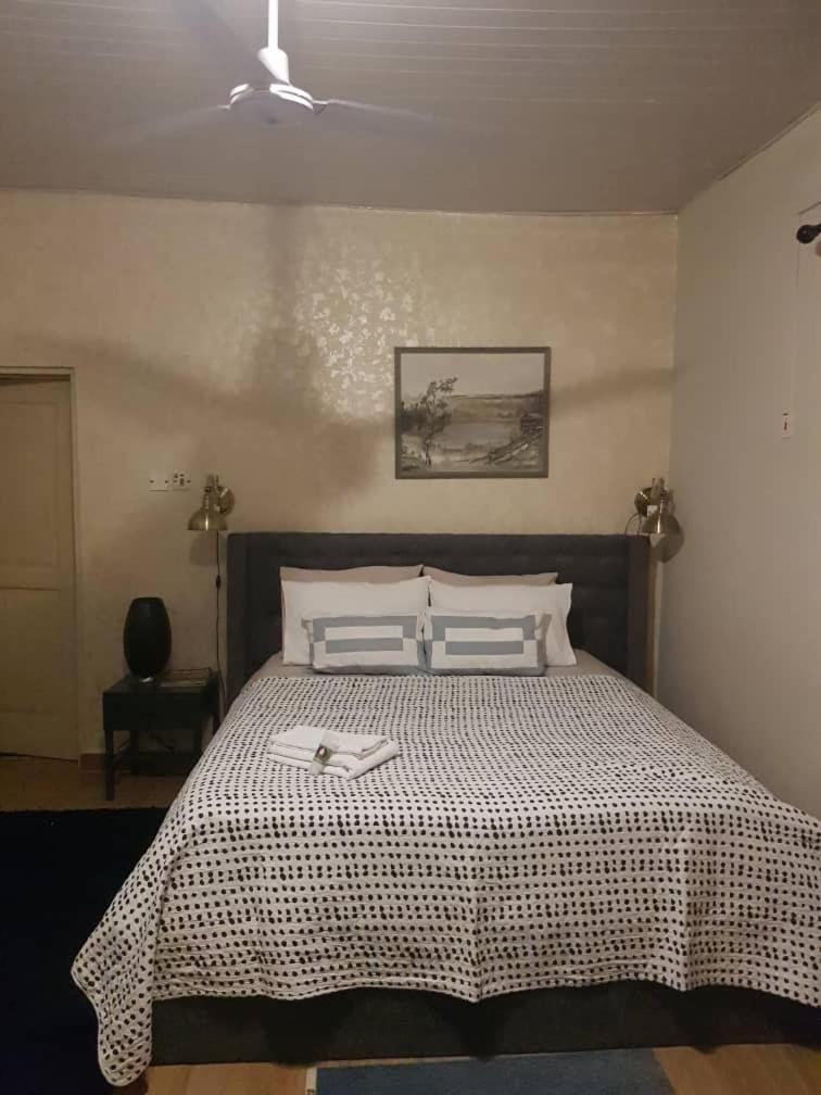 Nana Adu Guest House Koforidua Экстерьер фото