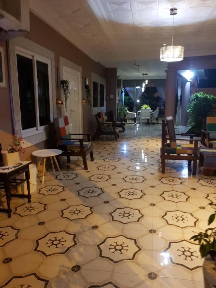 Nana Adu Guest House Koforidua Экстерьер фото